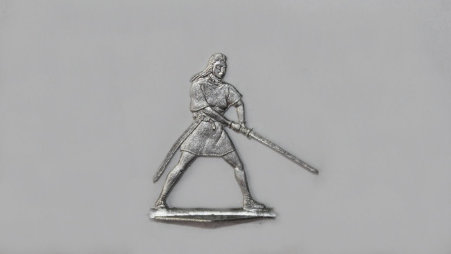 keltische Schwertfrau kämpfend