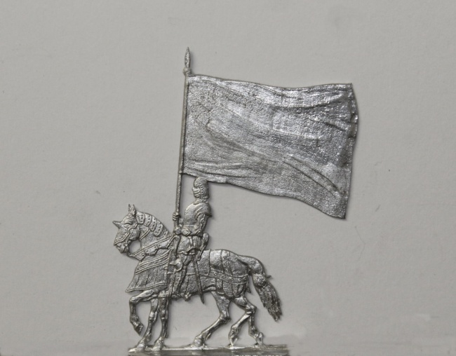 deutscher Ritter mit großem Banner zu Pferd